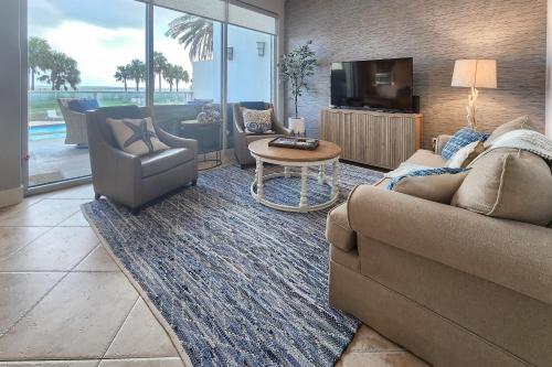 The Blue Diamond — 4-Star Luxury Hotel in Galveston, United States