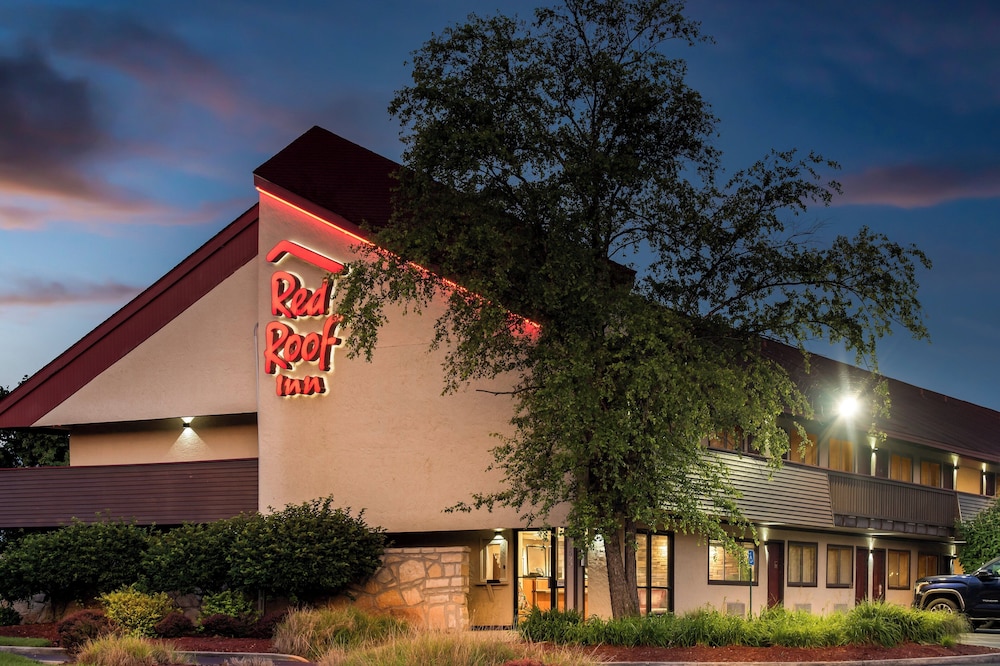 Red Roof Inn Indianapolis North College Park - photo 29