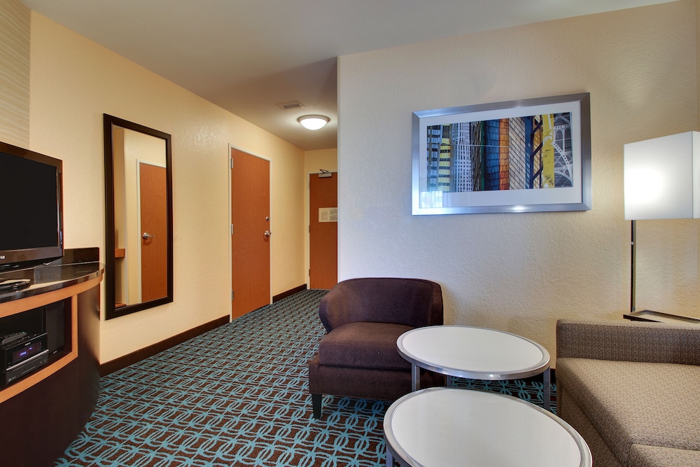 Fairfield Inn & Suites by Marriott Ottawa Starved Rock Area - photo 22