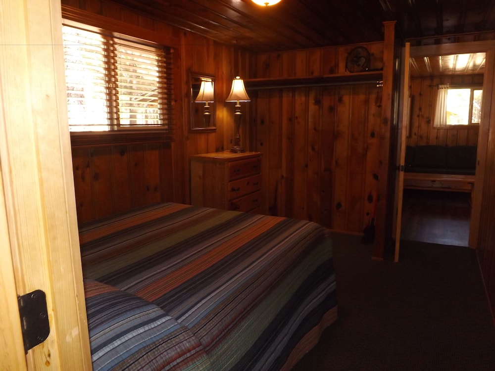 Arizona Mountain Inn and Cabins - photo 7
