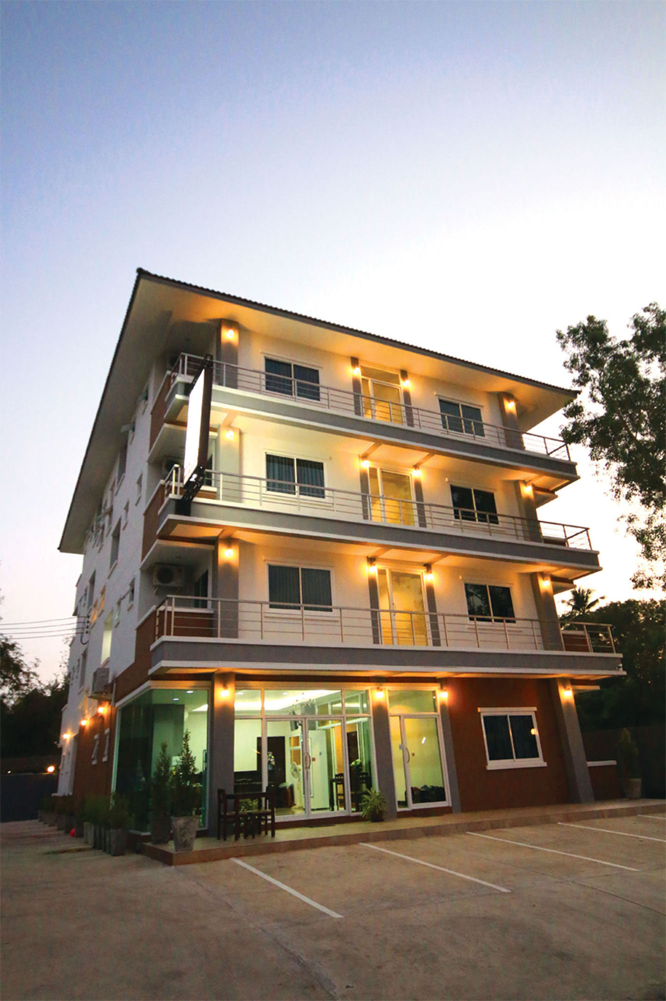 Baan Samrarn - carbon neutral hotel in Krabi