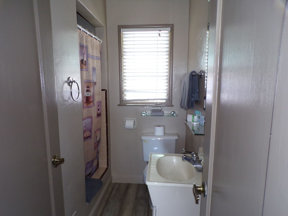 Cypress Tree Motel - photo 85