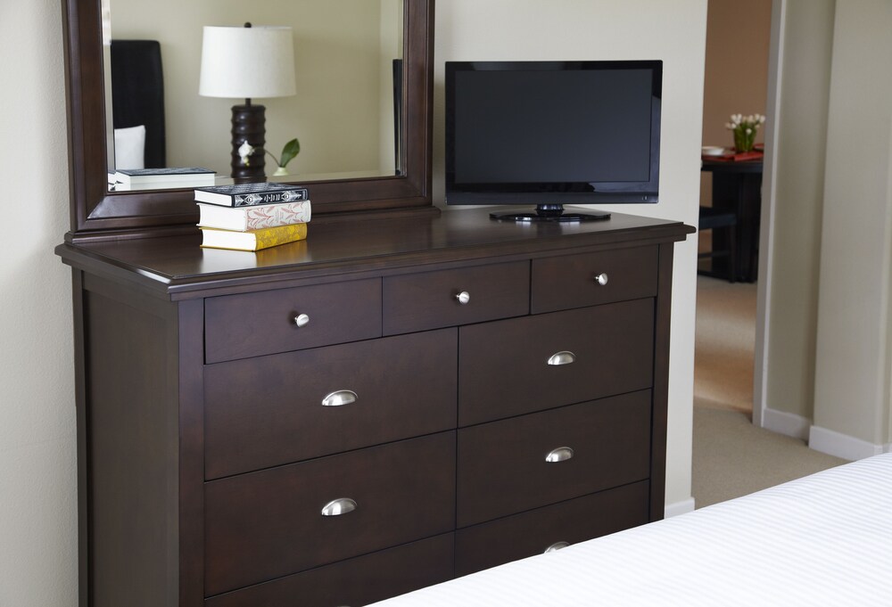 Oakwood At Elle Of Buckhead - photo 2