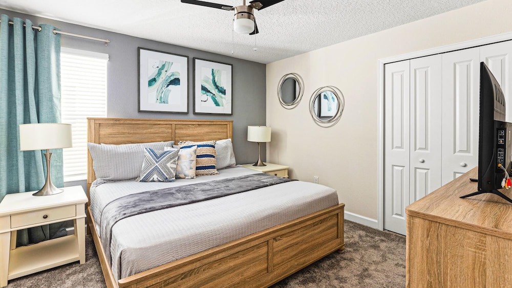 Storey Lake 10BR with Pool SPA Game Room WaterPark - photo 15