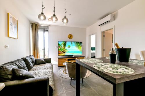 Apartman Lu — 4-Star Luxury Hotel in Umag, Croatia