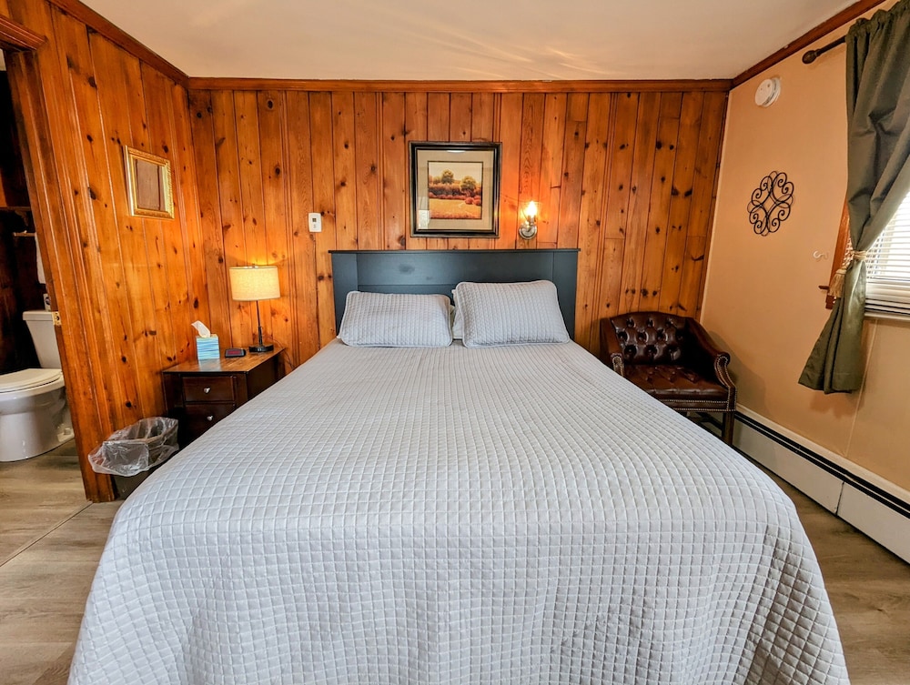 Riverside Motel - photo 69