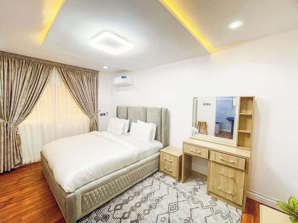 Kolebus Luxury Apartment — 5-Star Luxury Hotel in Abuja, Nigeria