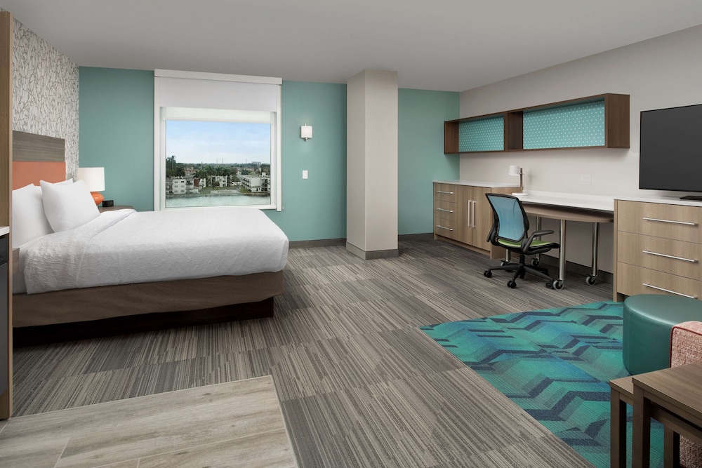 Home2 Suites by Hilton Miami Airport South Blue Lagoon - photo 15