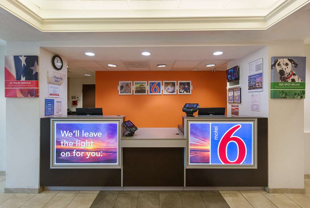 Motel 6 Columbia SC Fort Jackson Area - photo 20