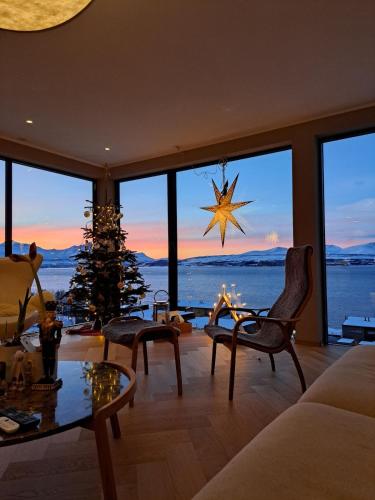 Villa fløylia — 4-Star Luxury Hotel in Tromso, Norway