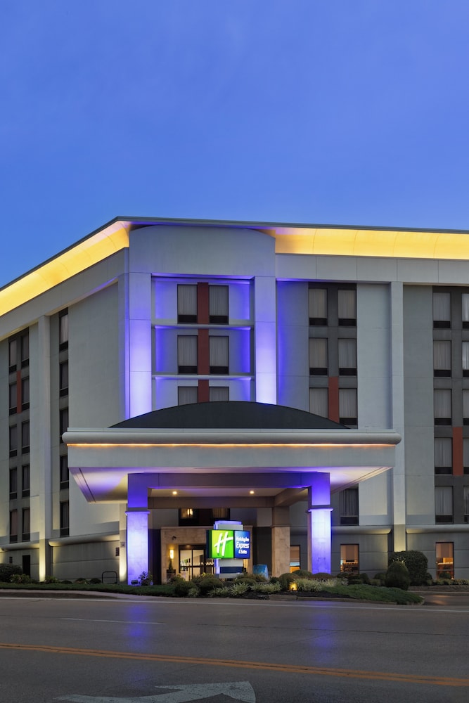 Holiday Inn Express & Suites Cincinnati Riverfront by IHG - photo 55