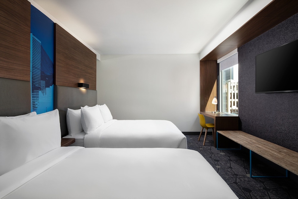 Aloft Denver Downtown - photo 7