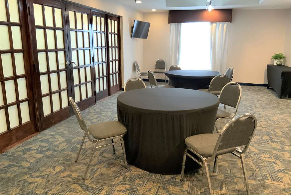 Wingate by Wyndham Jackson Ridgeland - photo 18