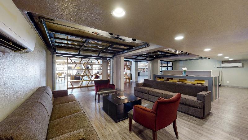 Aggieland Boutique Hotel - photo 5