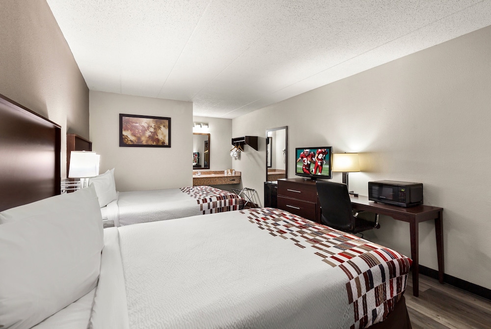 Red Roof Inn Springfield IL - photo 14