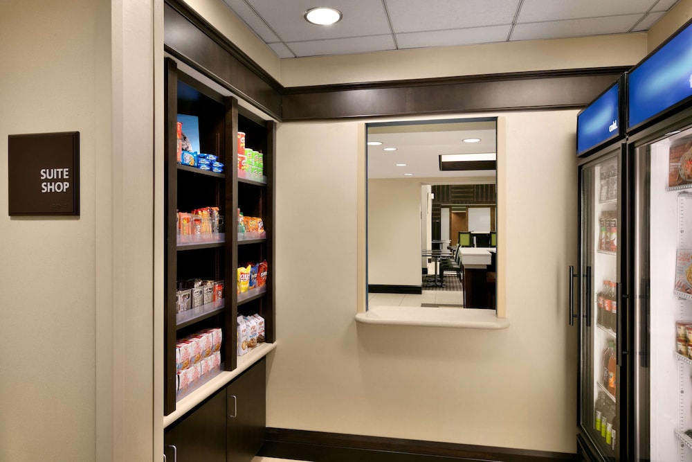 Hampton Inn & Suites Mahwah - photo 32