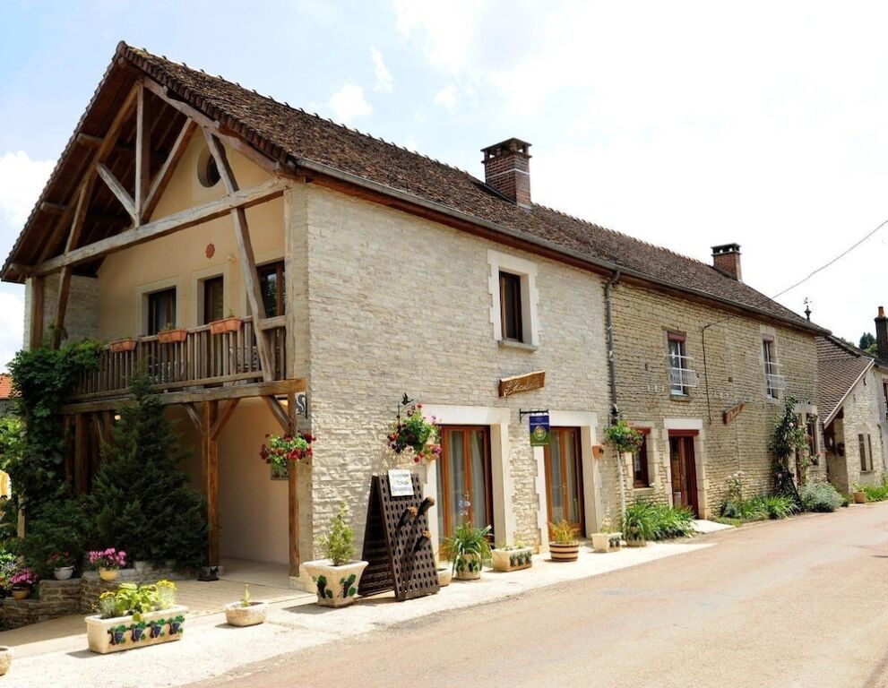 L'Haubette — hotel in Vendeuvre-Sur-Barse