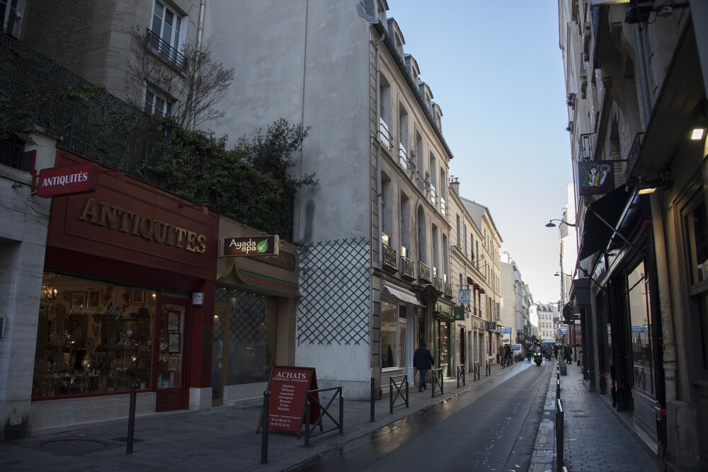 Cosy by the Seine — 5-Star Luxury Hotel in Paris, France