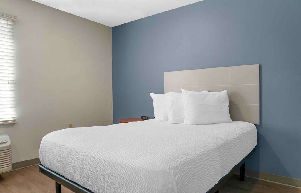 Extended Stay America Select Suites Kalamazoo West - photo 9