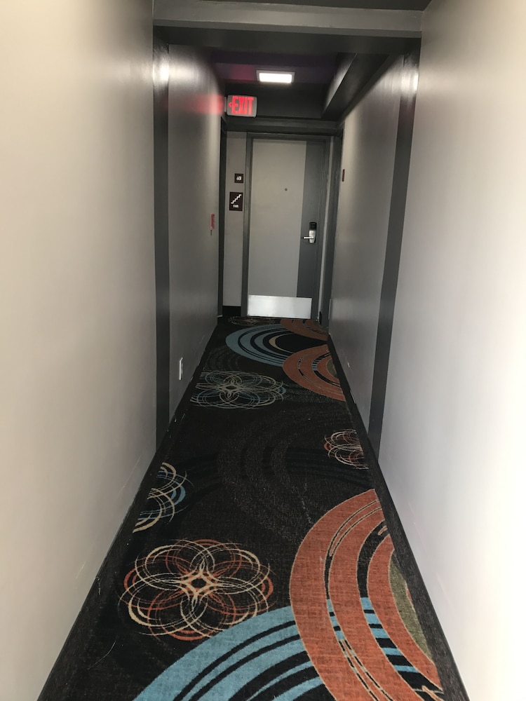 Spark by Hilton Virginia Beach Oceanfront - photo 34