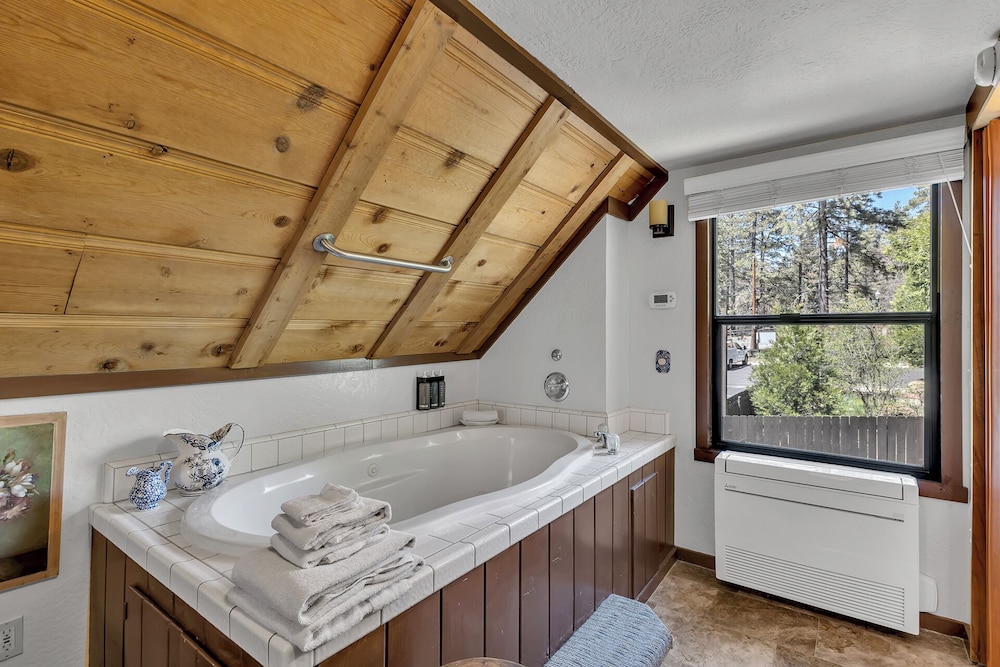 Idyllwild Inn - photo 88