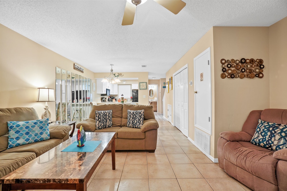 Portside Resort Pet Friendly Rentals by Panhandle Getaways - photo 37