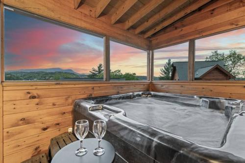 Cozy Cabin in the Smokies Fully Furnished and complete with community indoor and outdoor pools and spas game and fitness rooms as well as a private Hot Tub in Pigeon Forge, United States