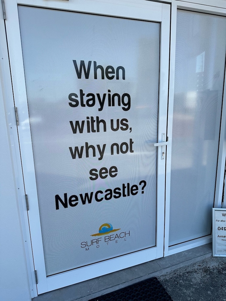 Surf Beach Motel Newcastle — Charlestown