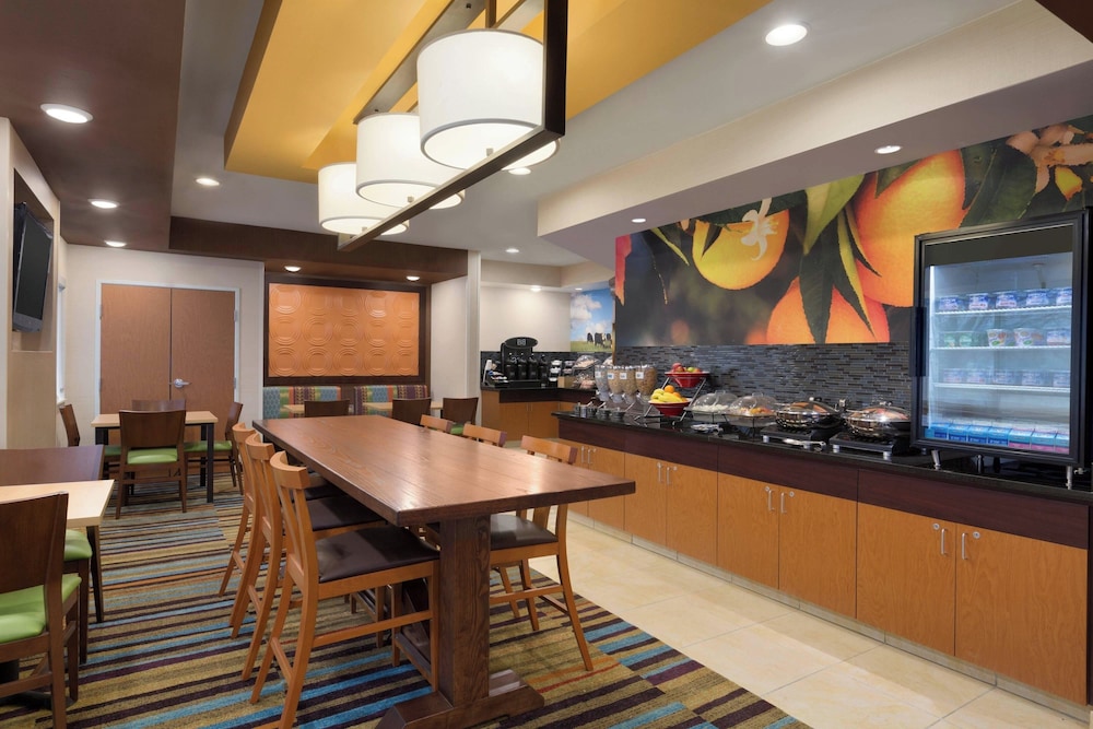 Fairfield Inn & Suites Bismarck North - photo 23