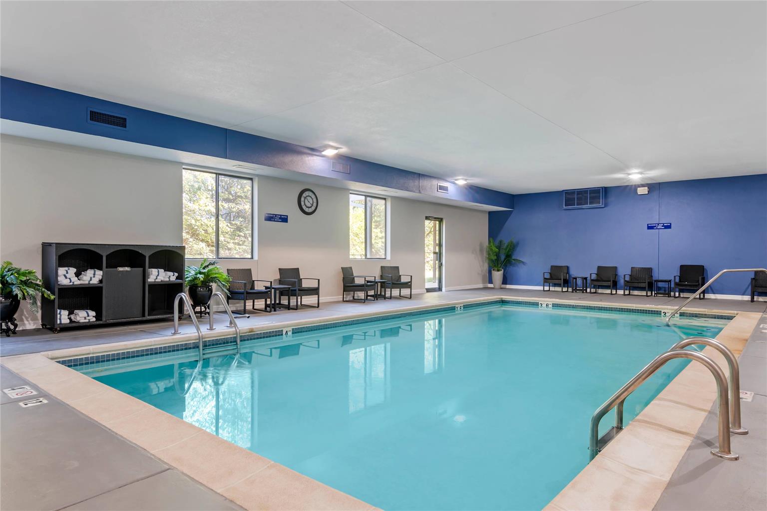 Comfort Suites St Charles St Louis - photo 29