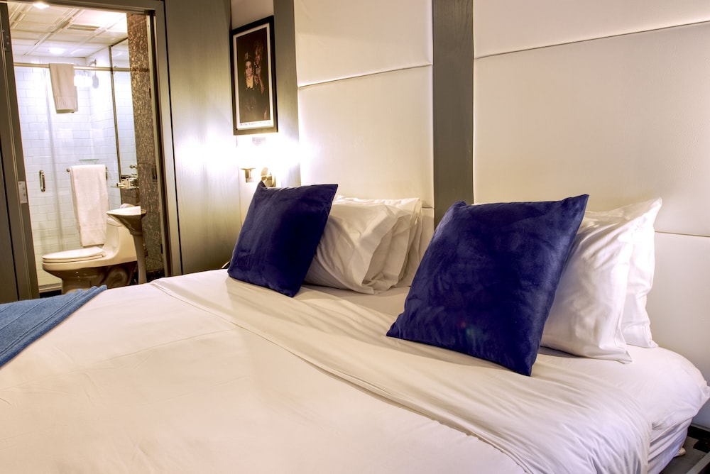 The Ridge Hotel - photo 12