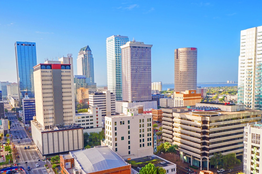 Hotel Flor Tampa Downtown Tapestry Collection by Hilton - photo 23