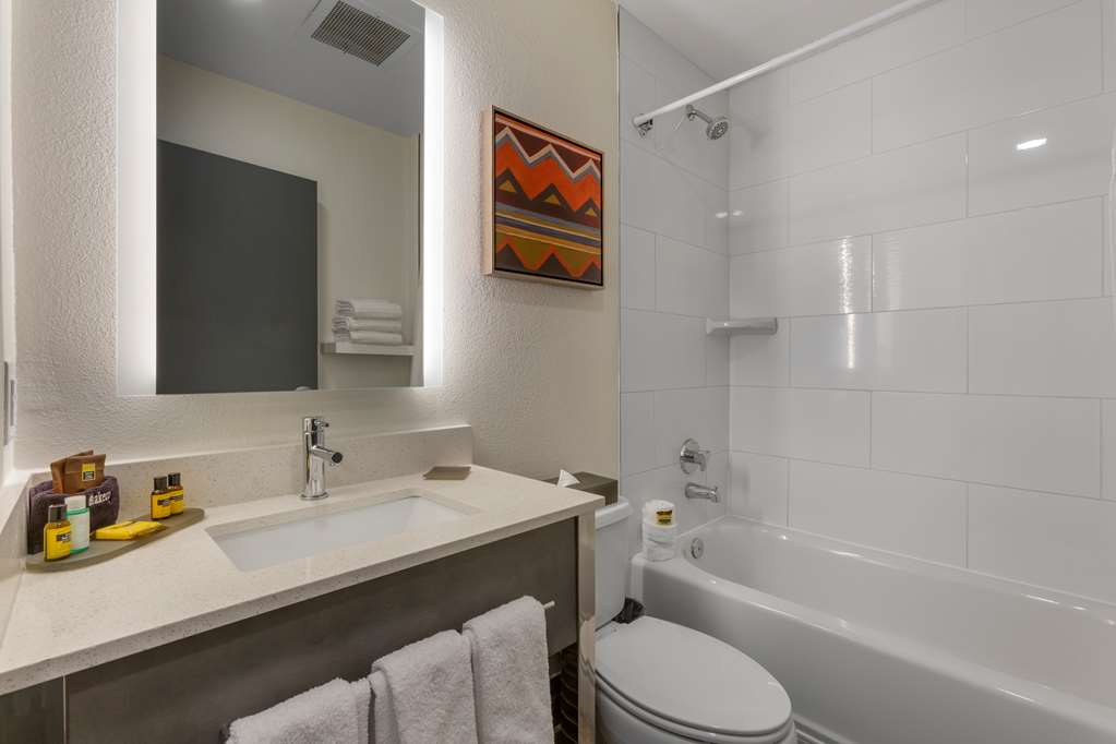 Best Western Plus Yuma Foothills Inn & Suites - photo 15
