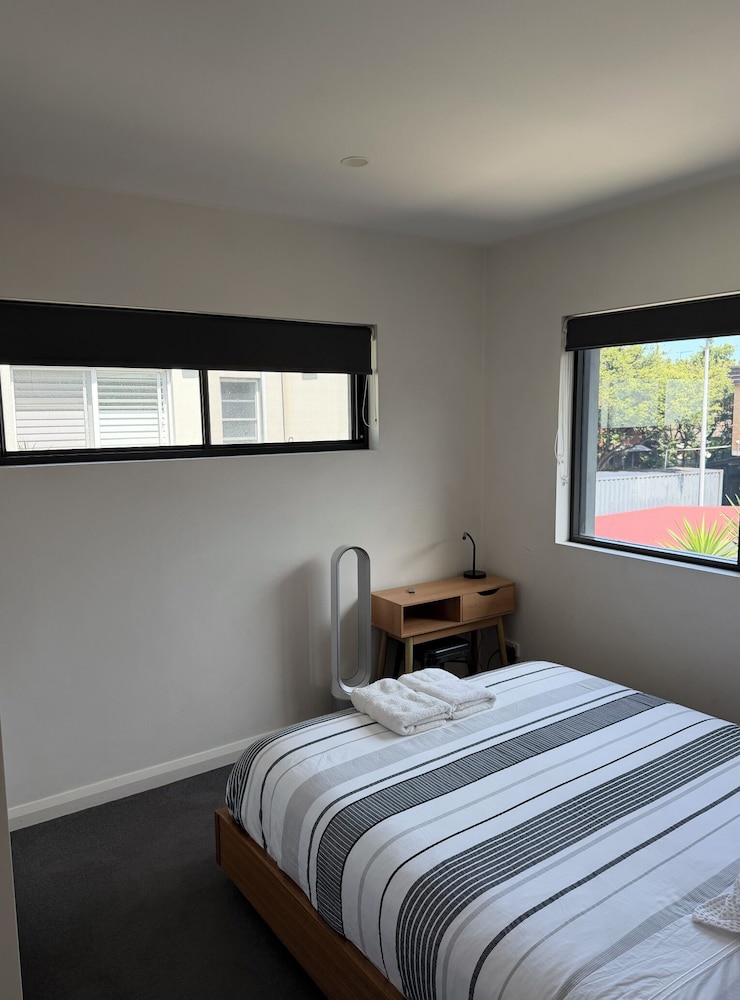 Manly 3 Bedroom Home Upper Duplex — Manly — photo 5