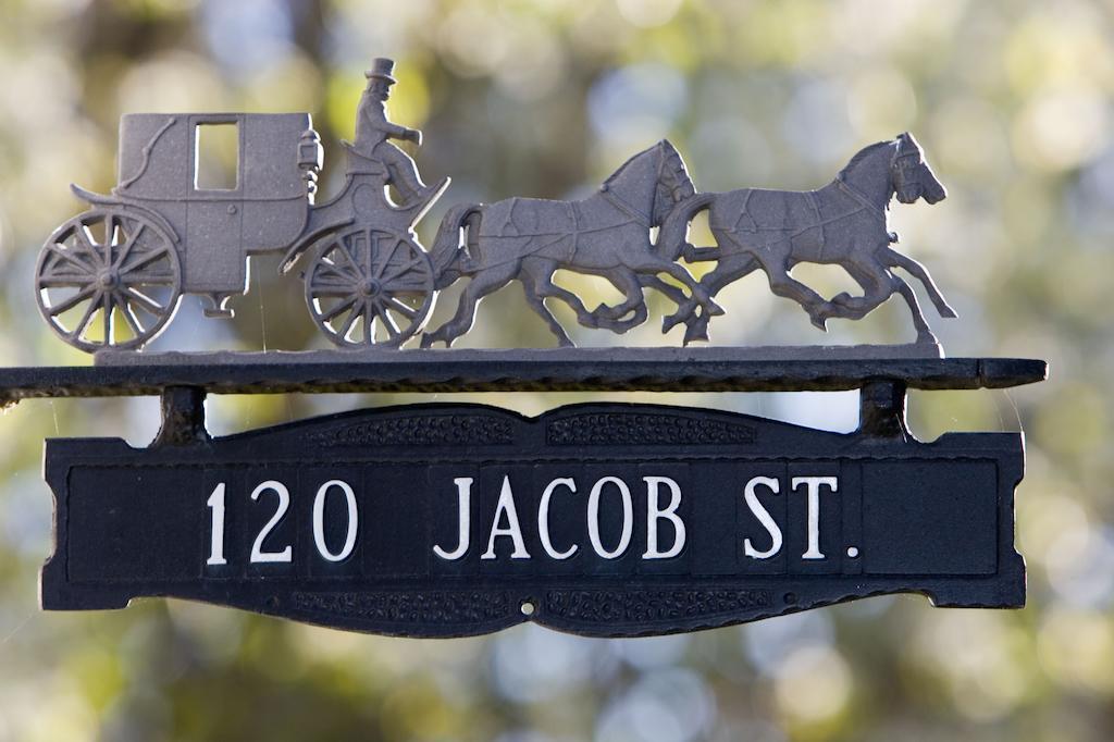 Historic Jacob Hill Inn - photo 3