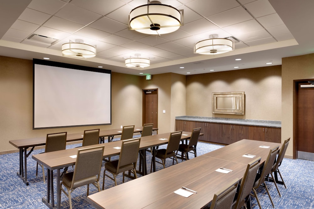 Hampton Inn & Suites Rexburg - photo 28