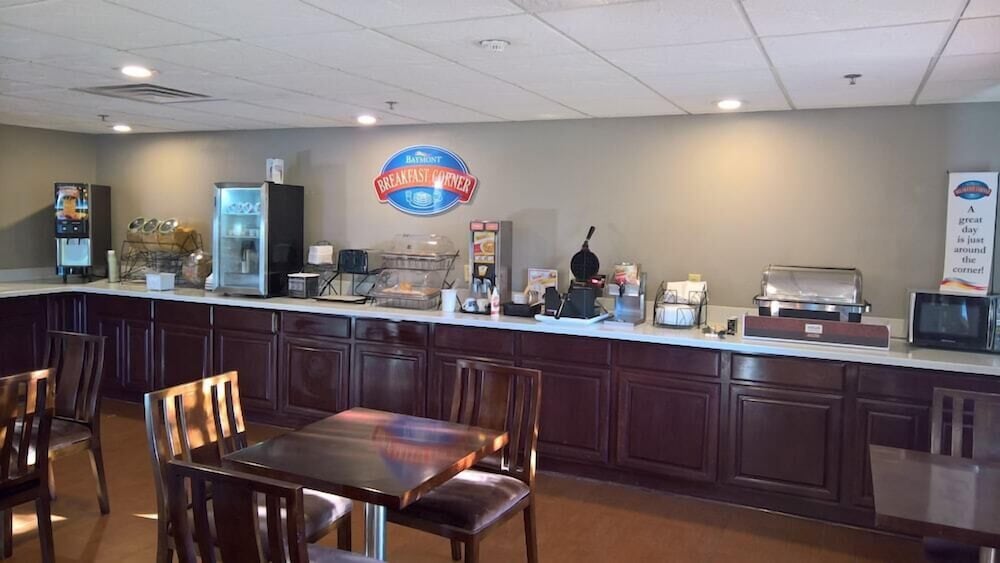 Baymont by Wyndham Cordele - photo 28