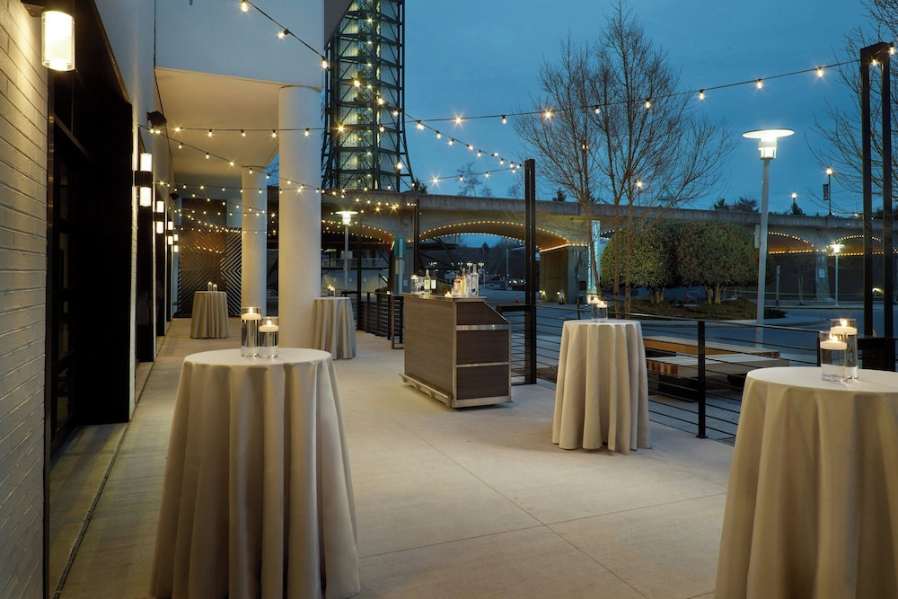 Marriott Knoxville Downtown - photo 42