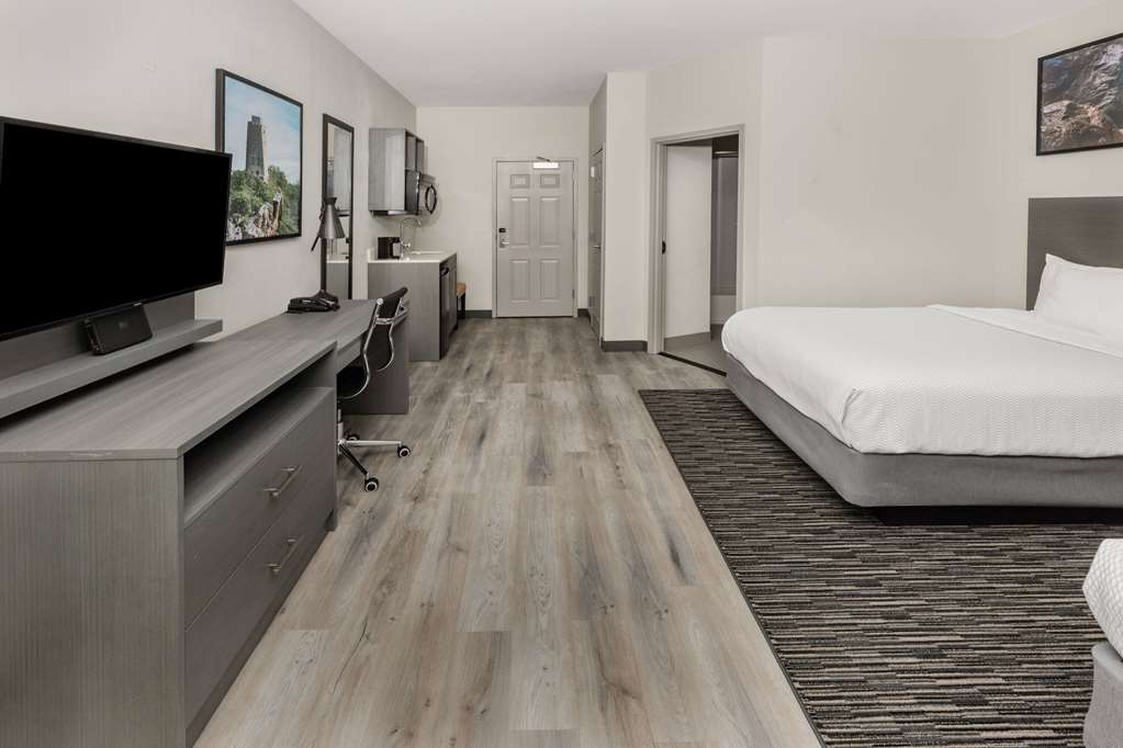 Hawthorn Extended Stay by Wyndham Ardmore - photo 18