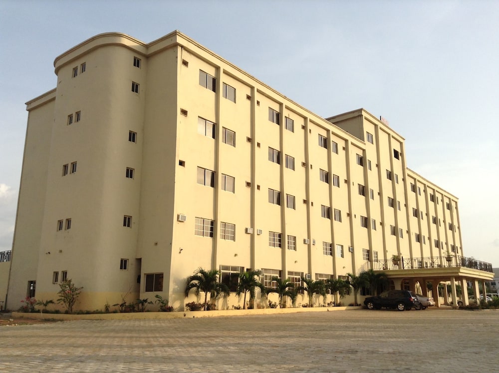 Pinnacle Hotels and Suites in Abakaliki, Nigeria