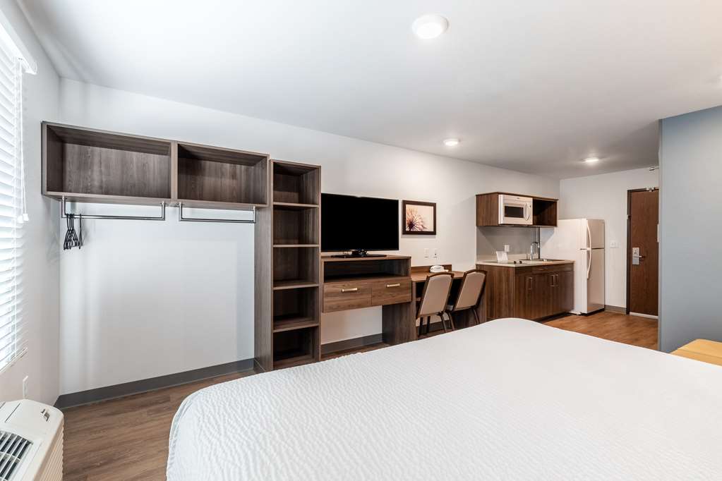 Extended Stay America Suites Minneapolis Fridley - photo 25