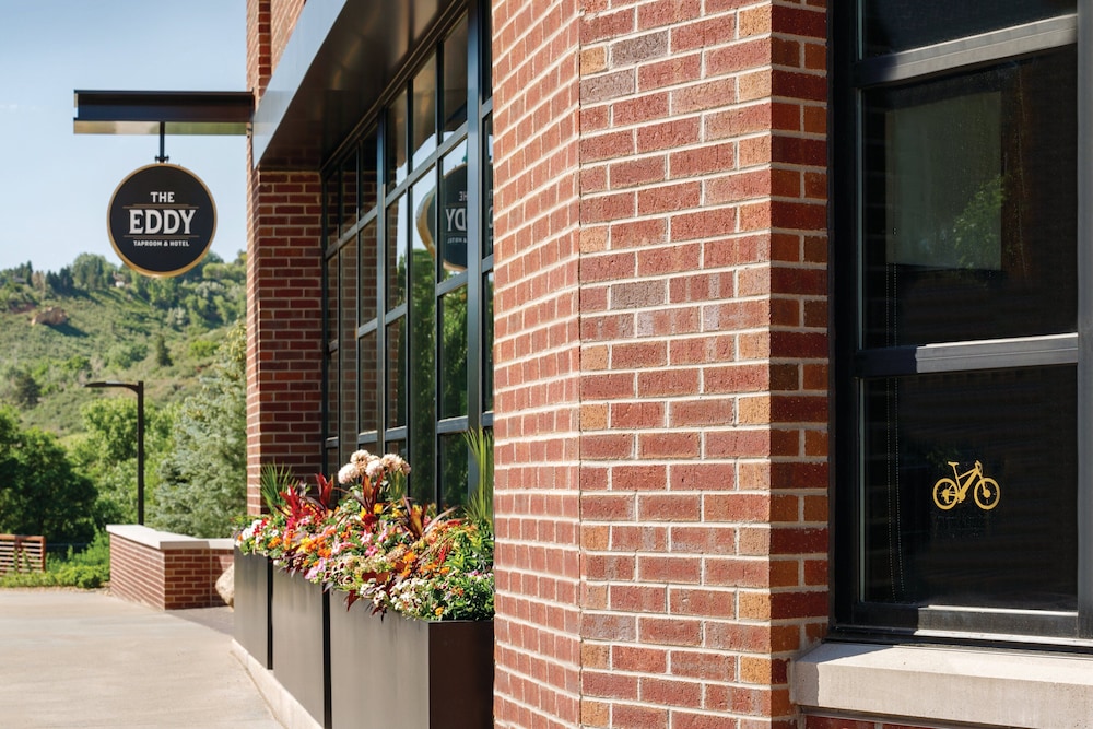 The Eddy Taproom & Hotel - photo 63