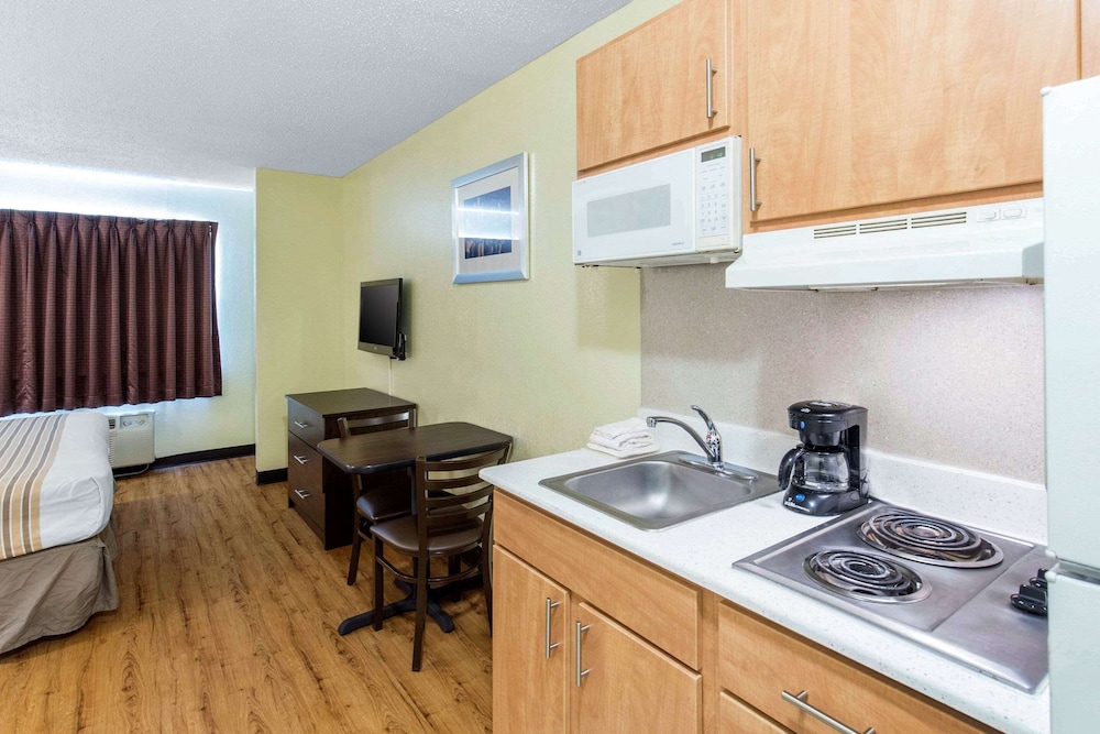 Hawthorn Extended Stay by Wyndham Lewisville - photo 26