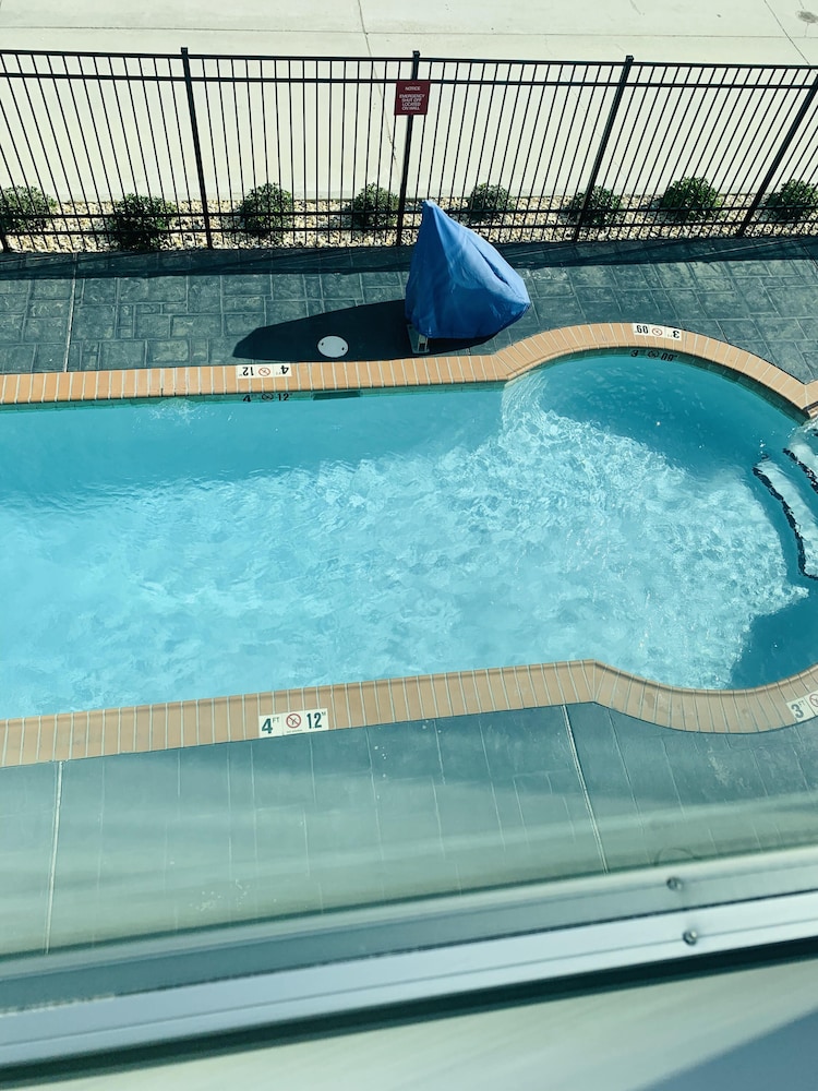 SpringHill Suites by Marriott Slidell - photo 30