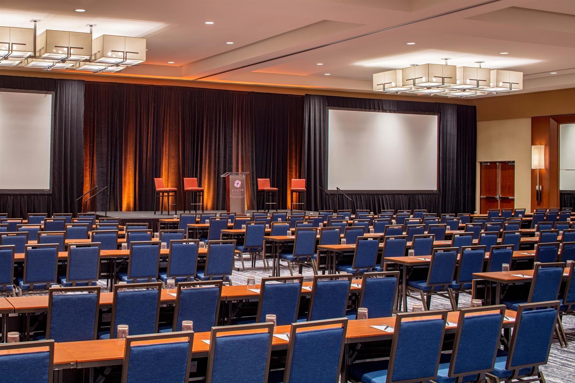 Hyatt Regency Crystal City - photo 12