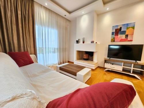 Tender Bliss — 4-Star Luxury Hotel in Athens, Greece