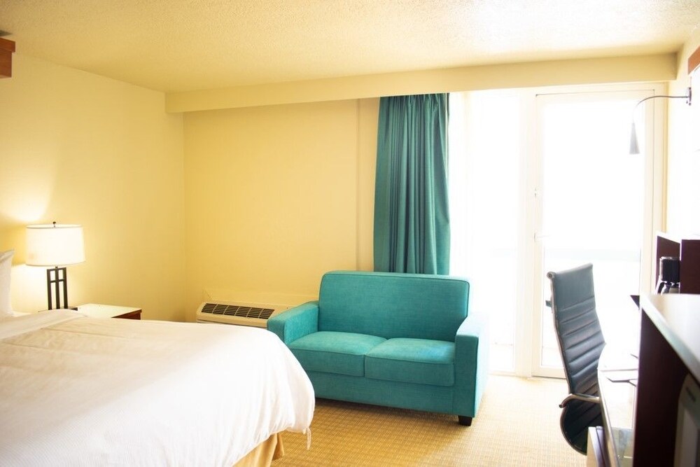 Punta Gorda Waterfront Hotel and Suites - photo 13