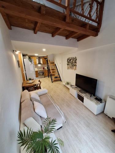 Great Duplex - carbon neutral hotel in Arganda