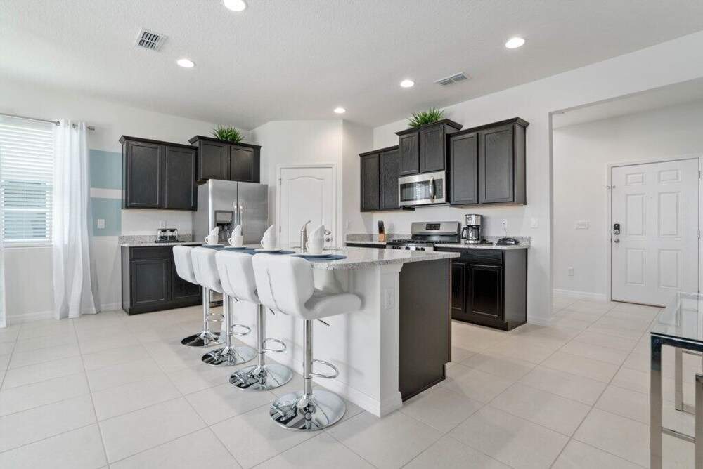 Lovely 4 Bed Pool Hm at Solterra Resort - photo 10