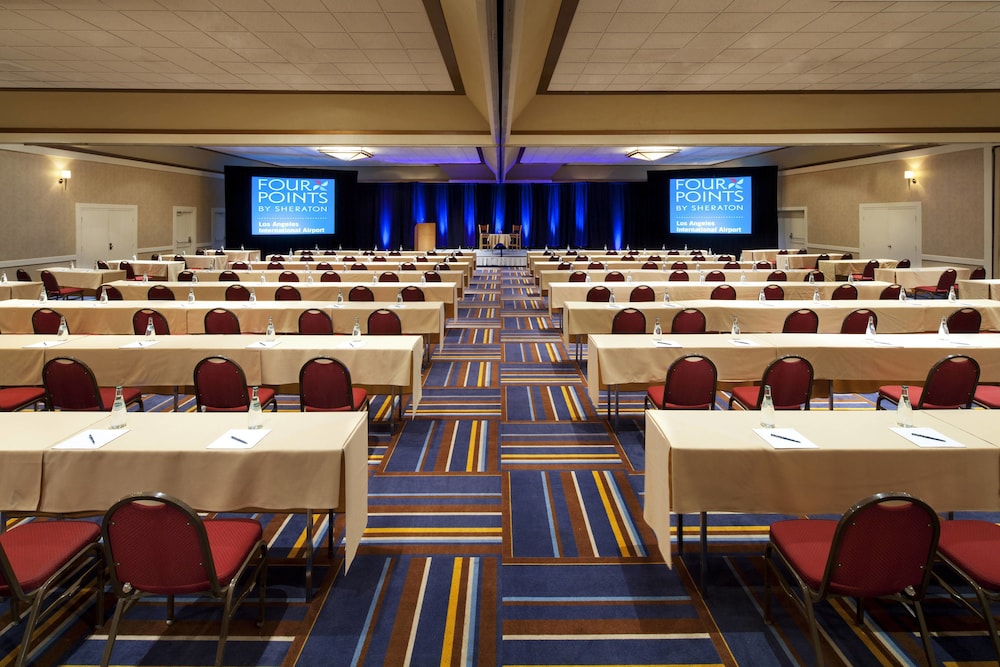 Four Points by Sheraton Los Angeles International Airport - photo 41